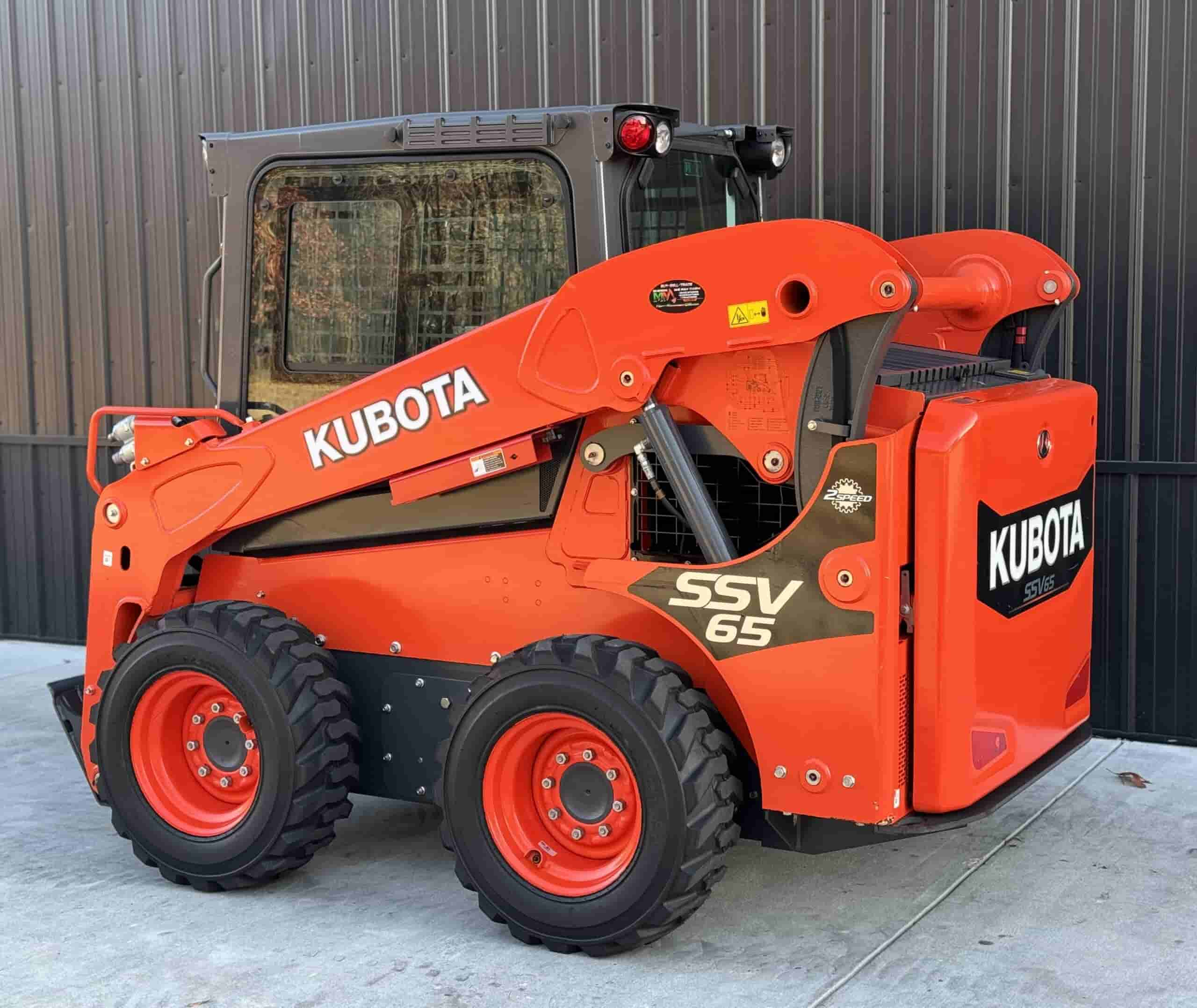 2018 KUBOTA SSV65
